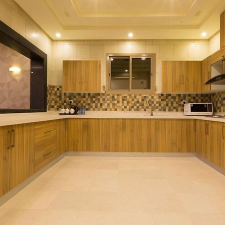 Ayam Lilian Aparthotel 布赖代 外观 照片